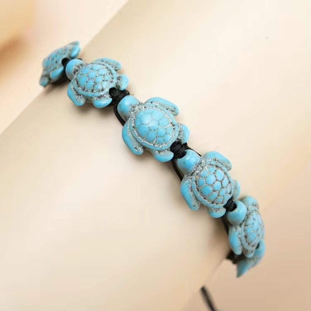 New turquoise turtle shaped bead bracelet - Picture 2 of 4